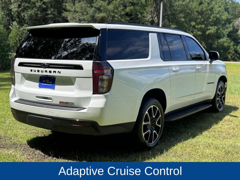 2023 Chevrolet Suburban RST photo 5