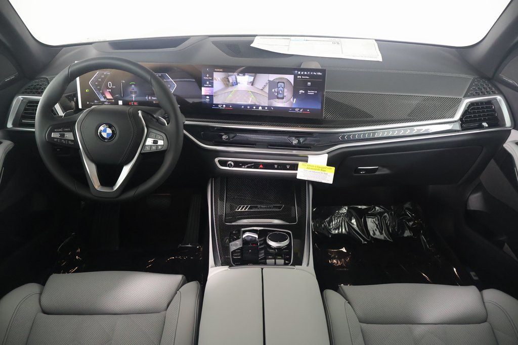 2025 Bmw X5 xDrive40i photo 3