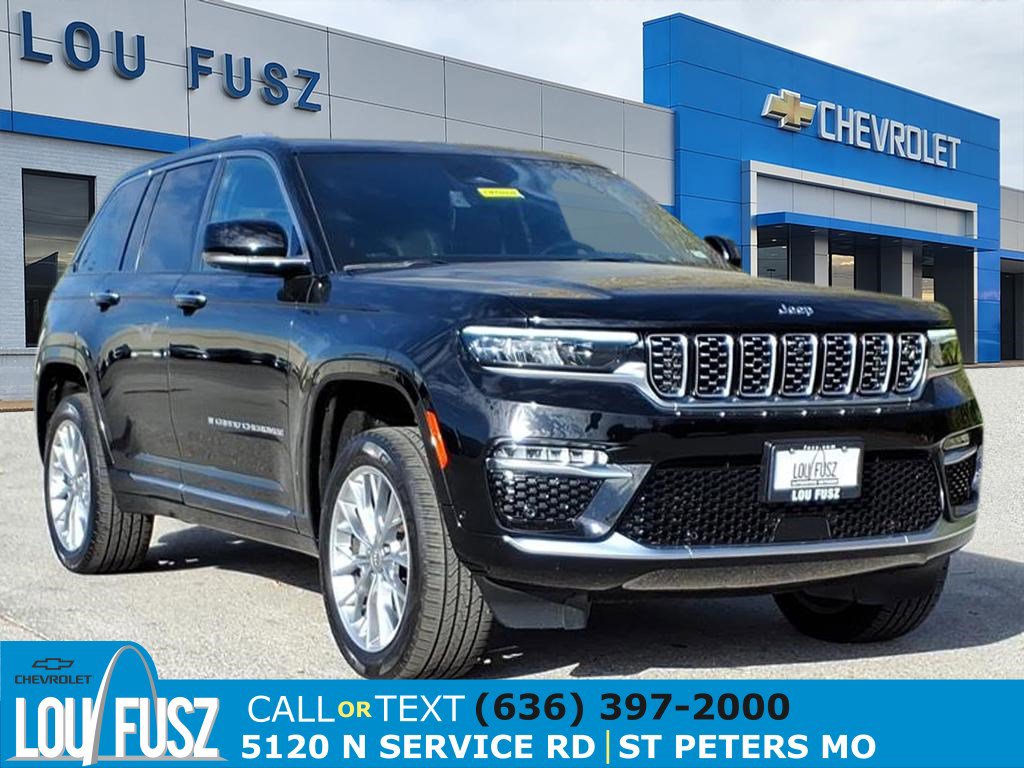 2022 Jeep Grand Cherokee Summit's photo