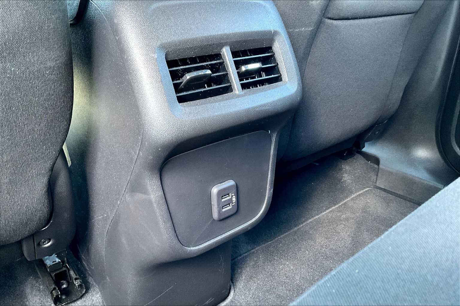 2023 Chevrolet Equinox LS photo 32