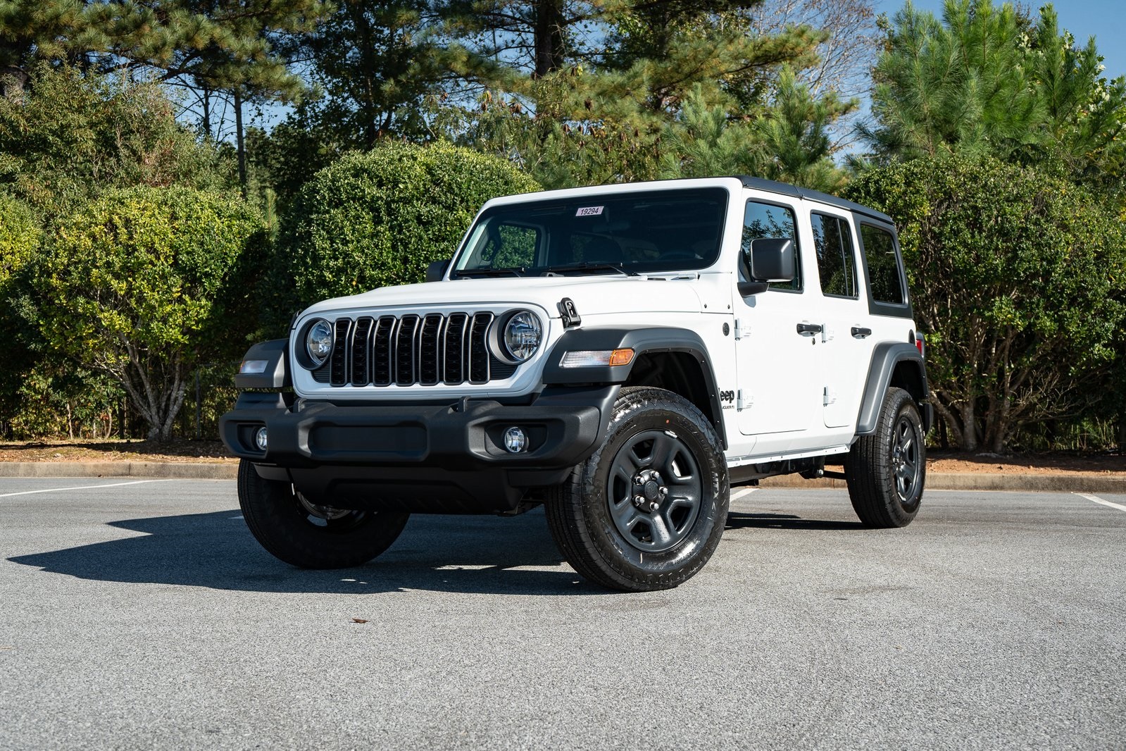 2026 Jeep Wrangler 4-Door Sport's photo
