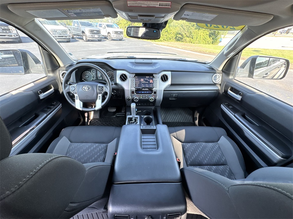 2020 Toyota Tundra SR5 CrewMax photo 20