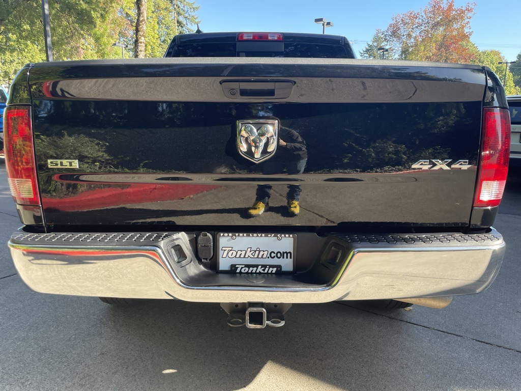 2023 Ram 1500 Classic SLT photo 7