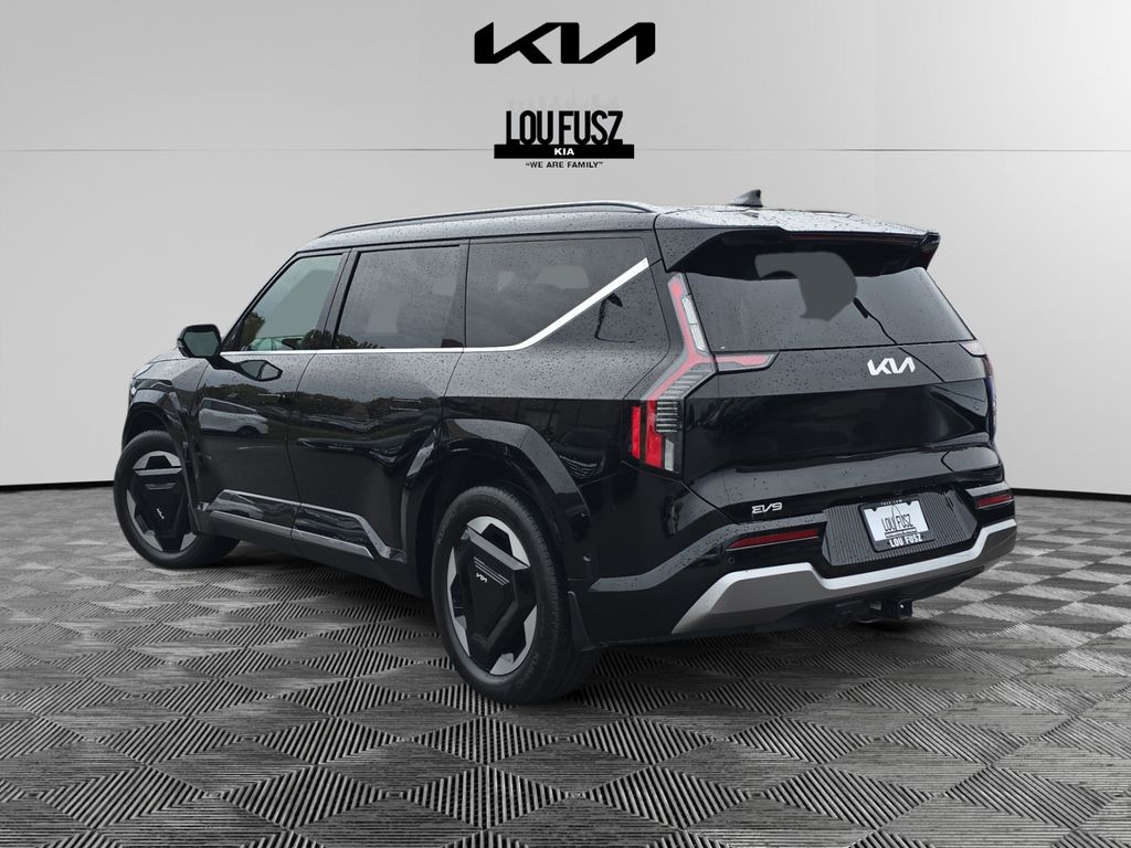 Used 2024 Kia Ev9 Land with VIN KNDADFS59R6026188 for sale in Columbus, OH