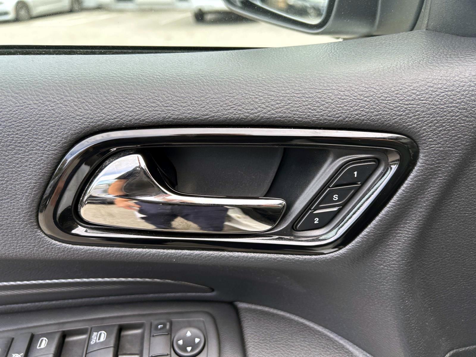 2022 Dodge Durango GT photo 16