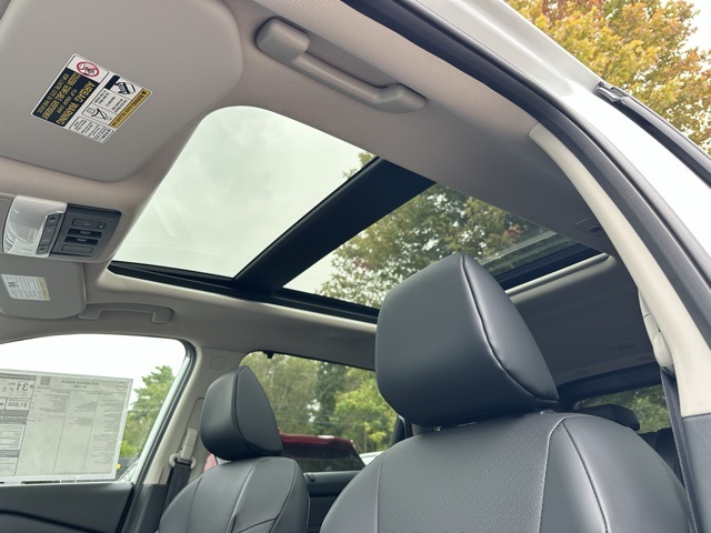 2026 Nissan Rogue SV photo 4
