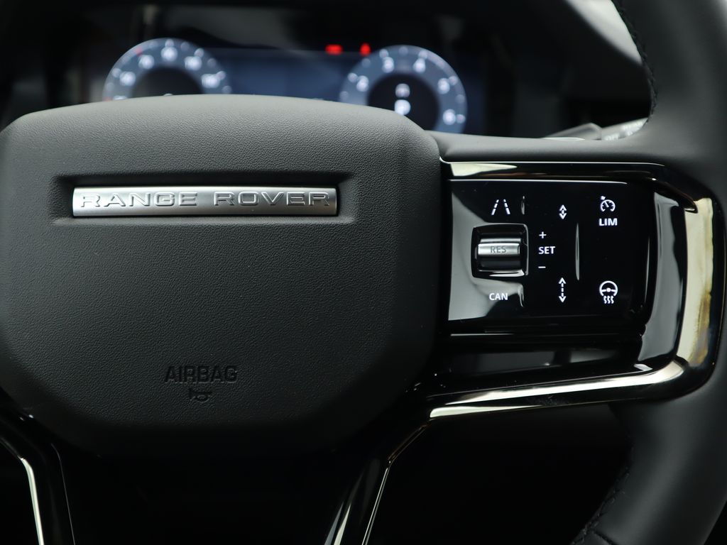 2025 Land Rover Range Rover Evoque S photo 10