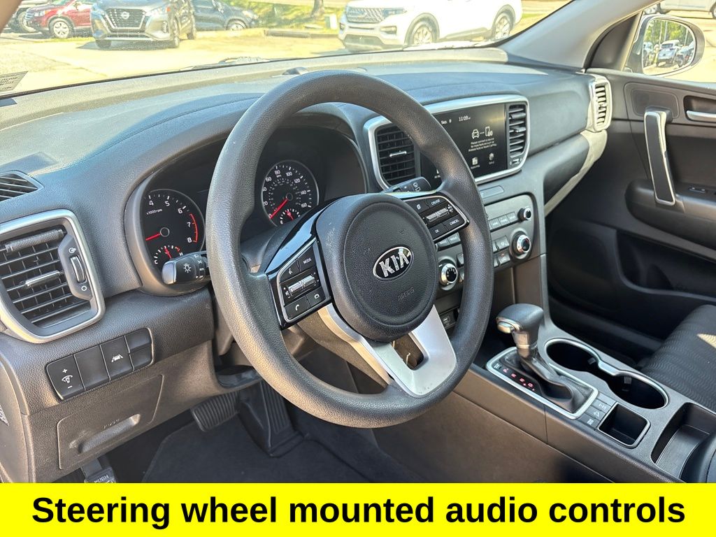 2022 Kia Sportage LX photo 11