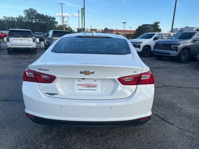 2024 Chevrolet Malibu 1LT photo 4