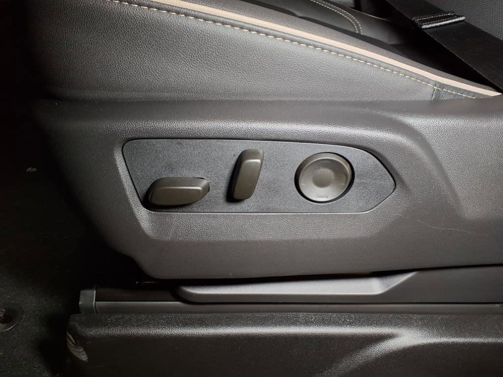 2025 Gmc Yukon photo 14
