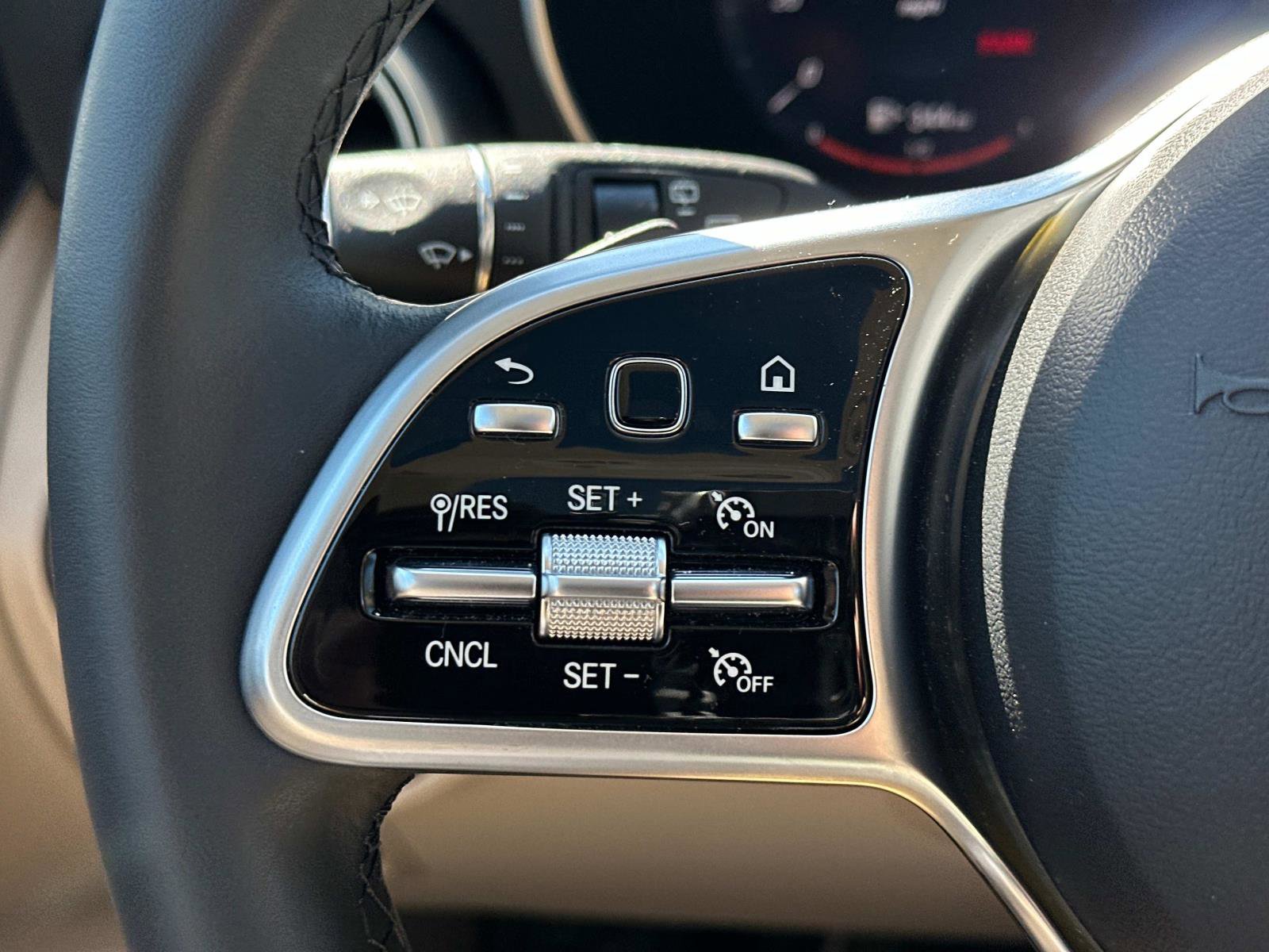 2022 Mercedes Benz GLC 300 4MATIC photo 21