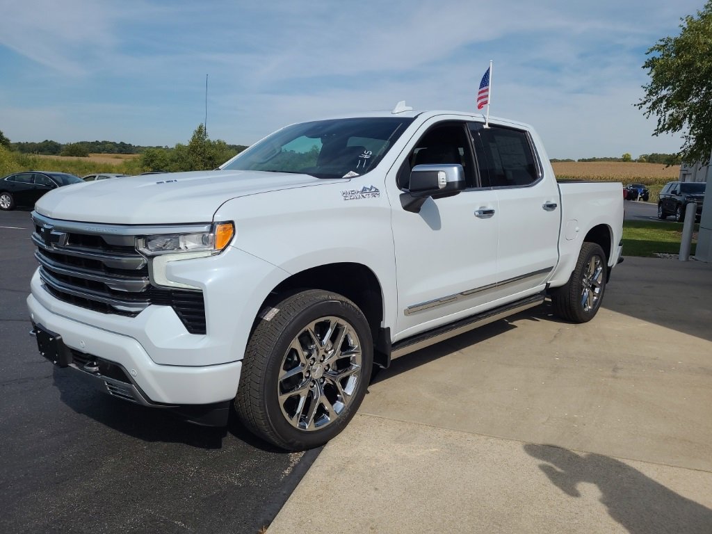 2026 Chevrolet Silverado 1500 High Country photo 2