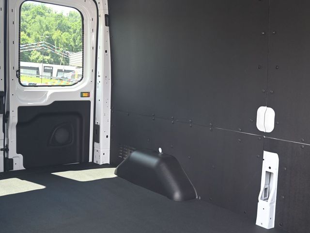 2025 Ford Transit photo 12
