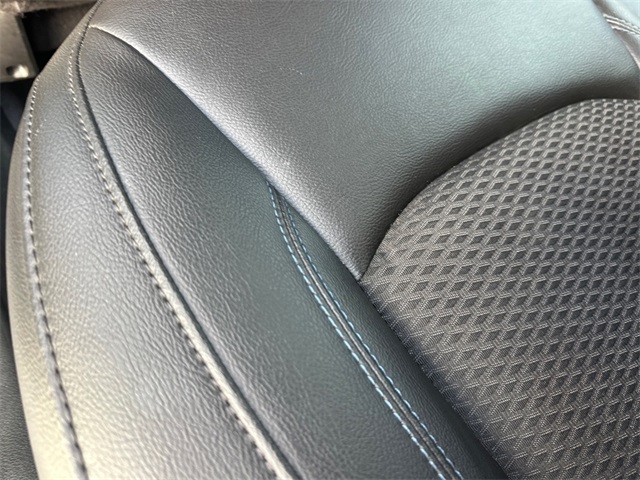 2023 Jeep Compass Latitude photo 12