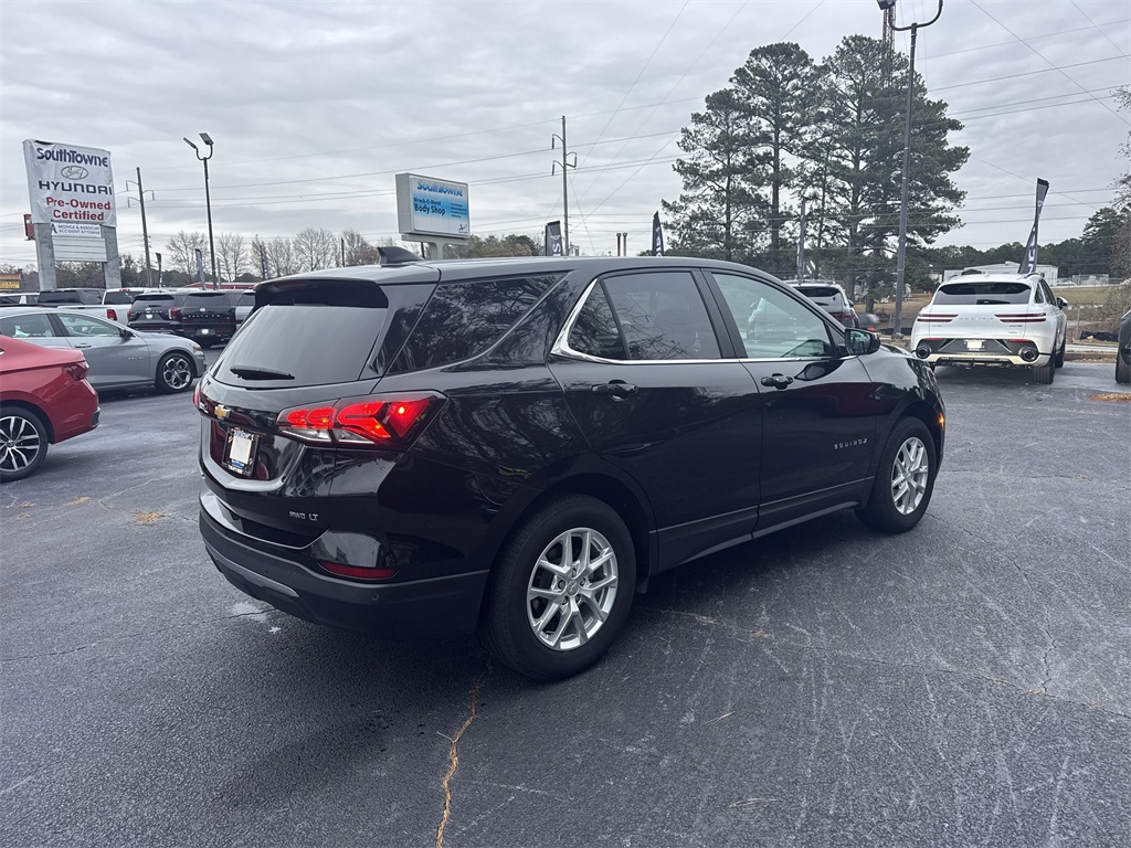 2024 Chevrolet Equinox LT photo 4