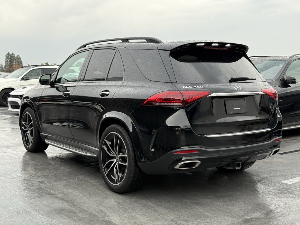 2022 Mercedes Benz GLE 450 4MATIC photo 2