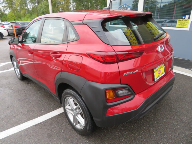 2021 Hyundai Kona SE photo 3