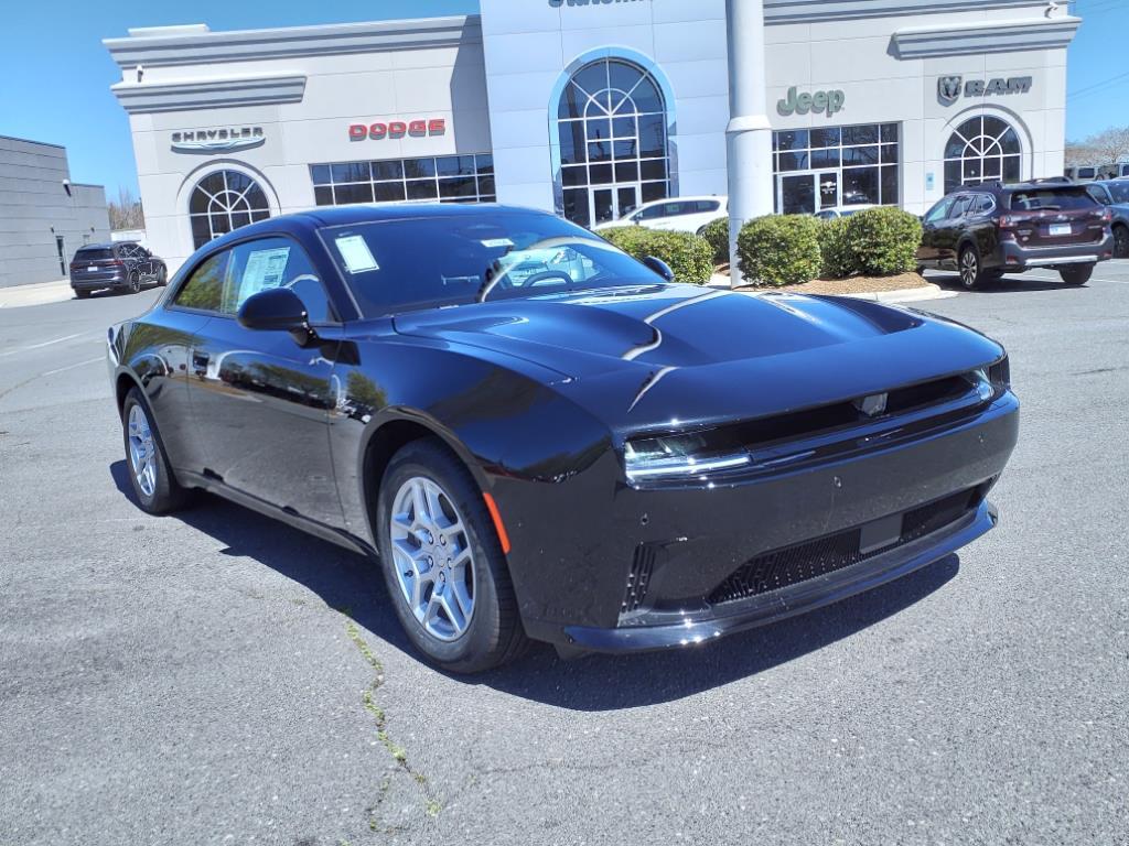 2025 Dodge Charger R/T photo 3