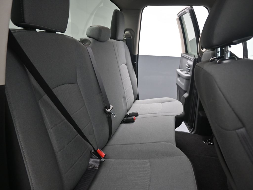2024 Ram 1500 Classic SLT photo 27