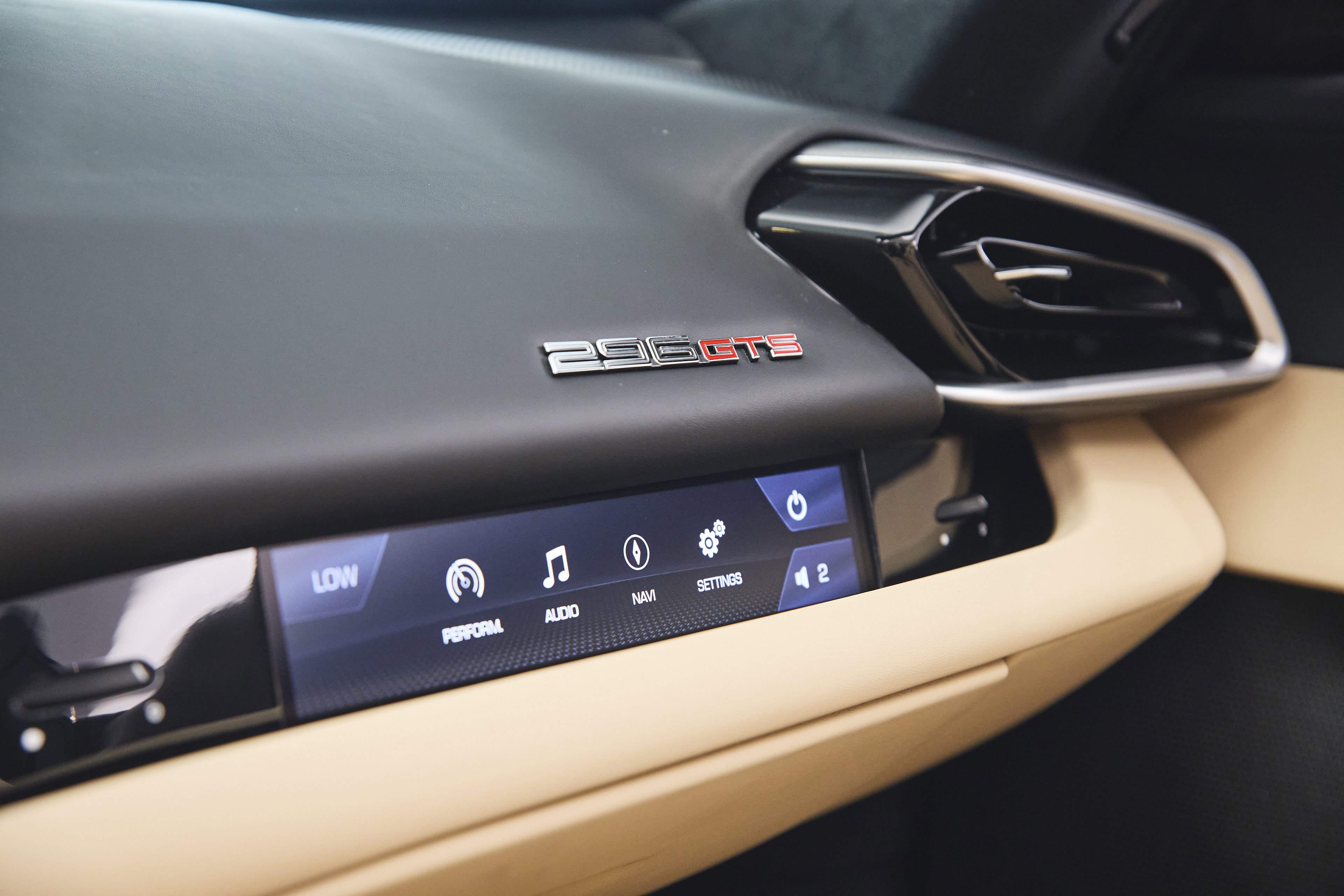 2024 Ferrari 296 GTS photo 12