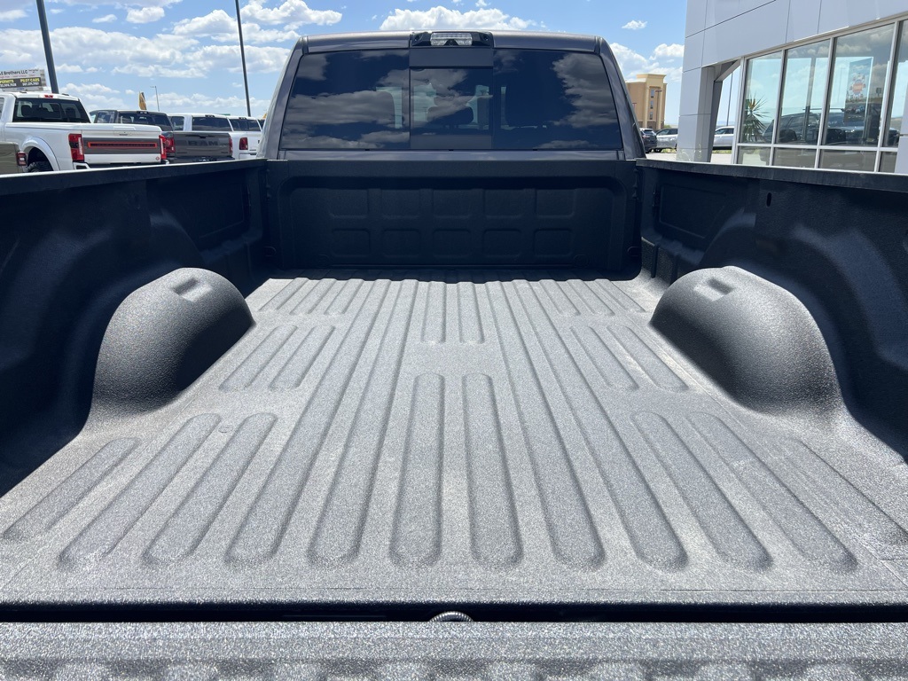 2025 Ram 3500 Laramie photo 19