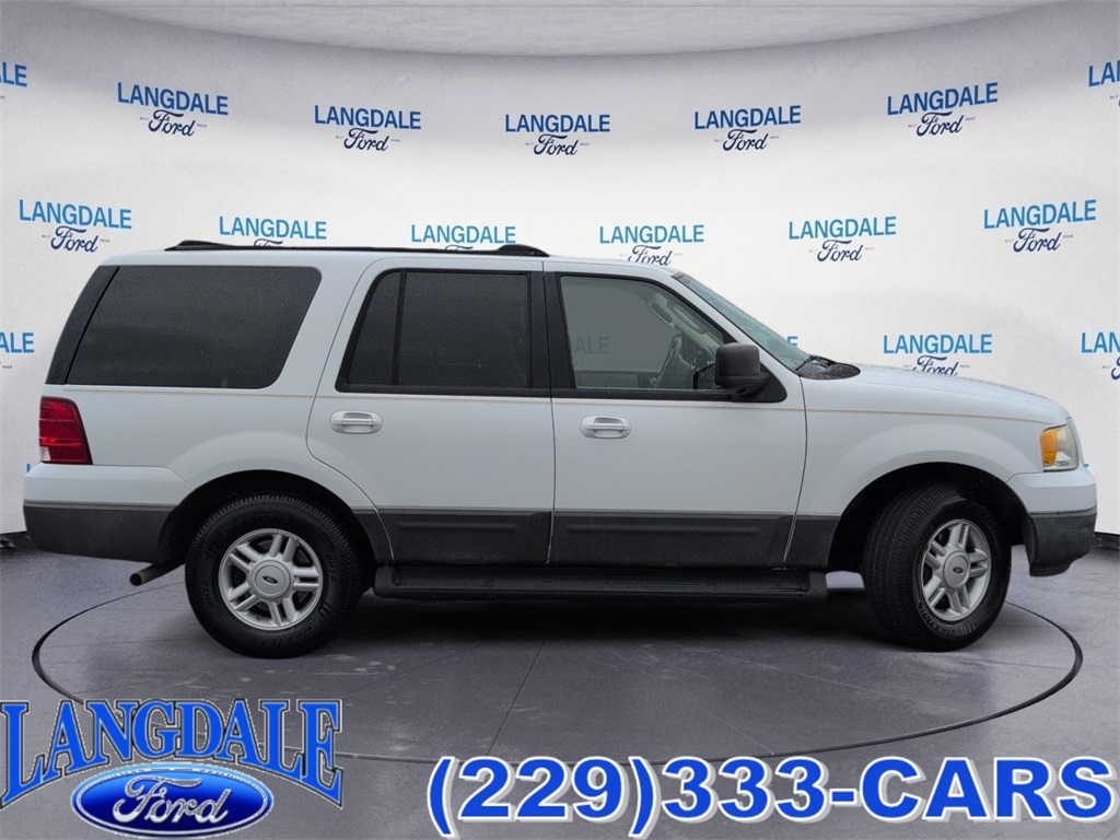 2004 Ford Expedition XLT photo 3