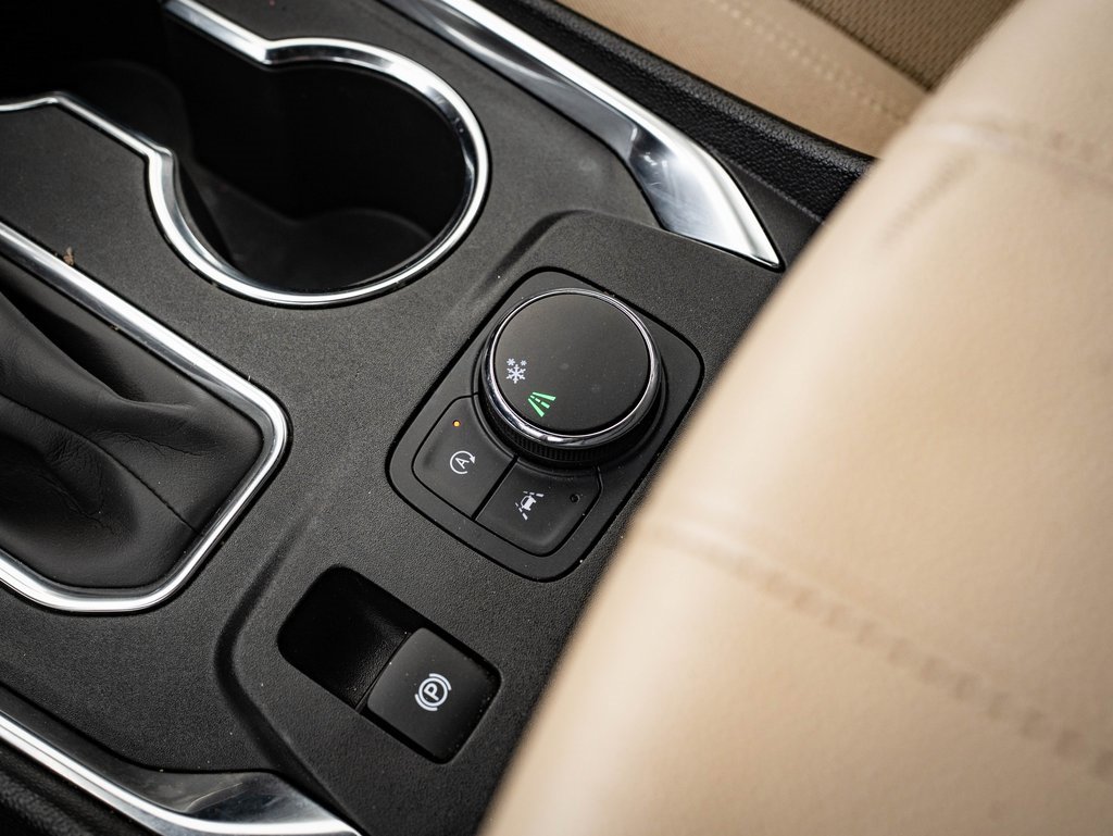 2023 Chevrolet Traverse LS photo 24