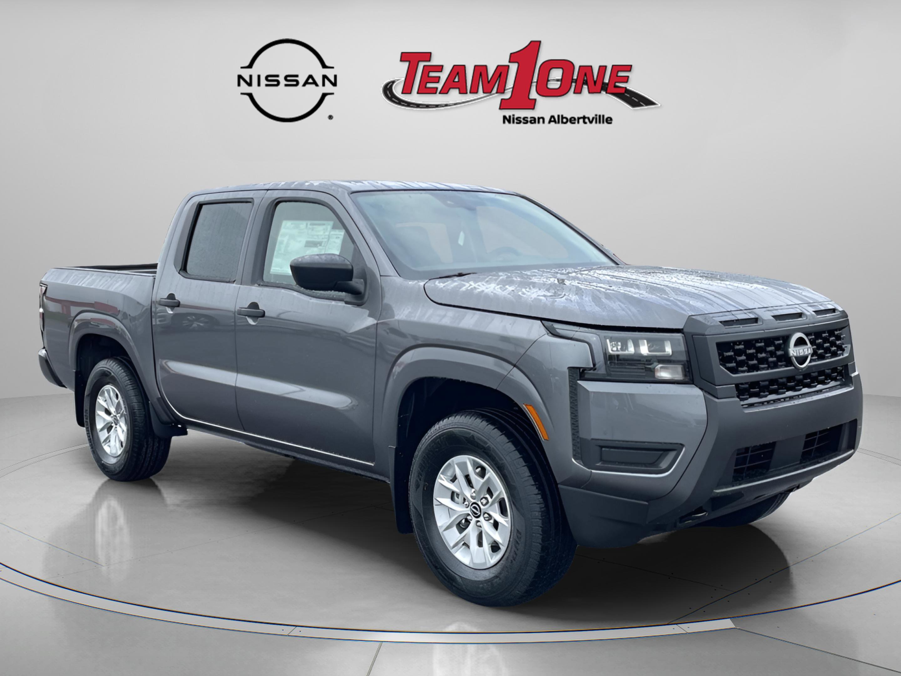 2026 Nissan Frontier S's photo