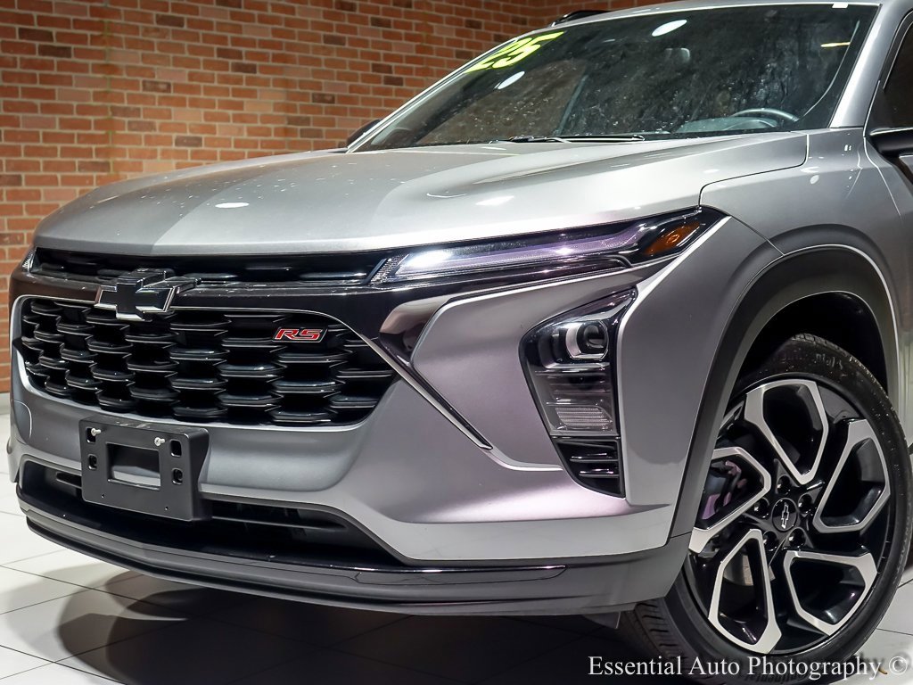 2025 CHEVROLET TRAX - Image 2