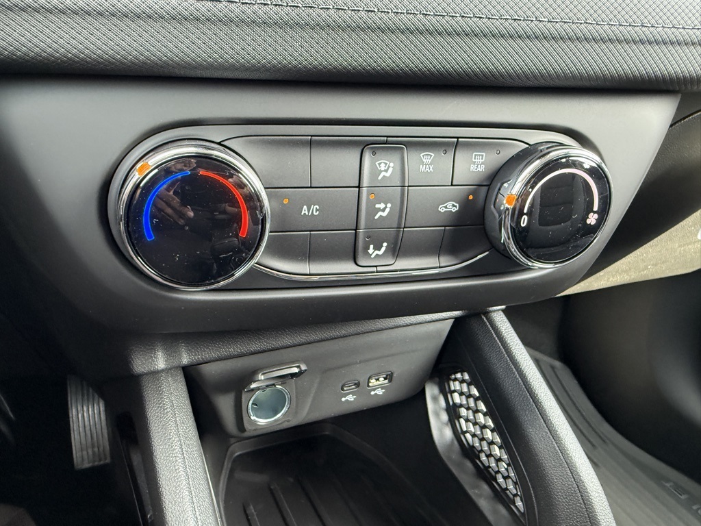 2026 Chevrolet Trailblazer LS photo 17