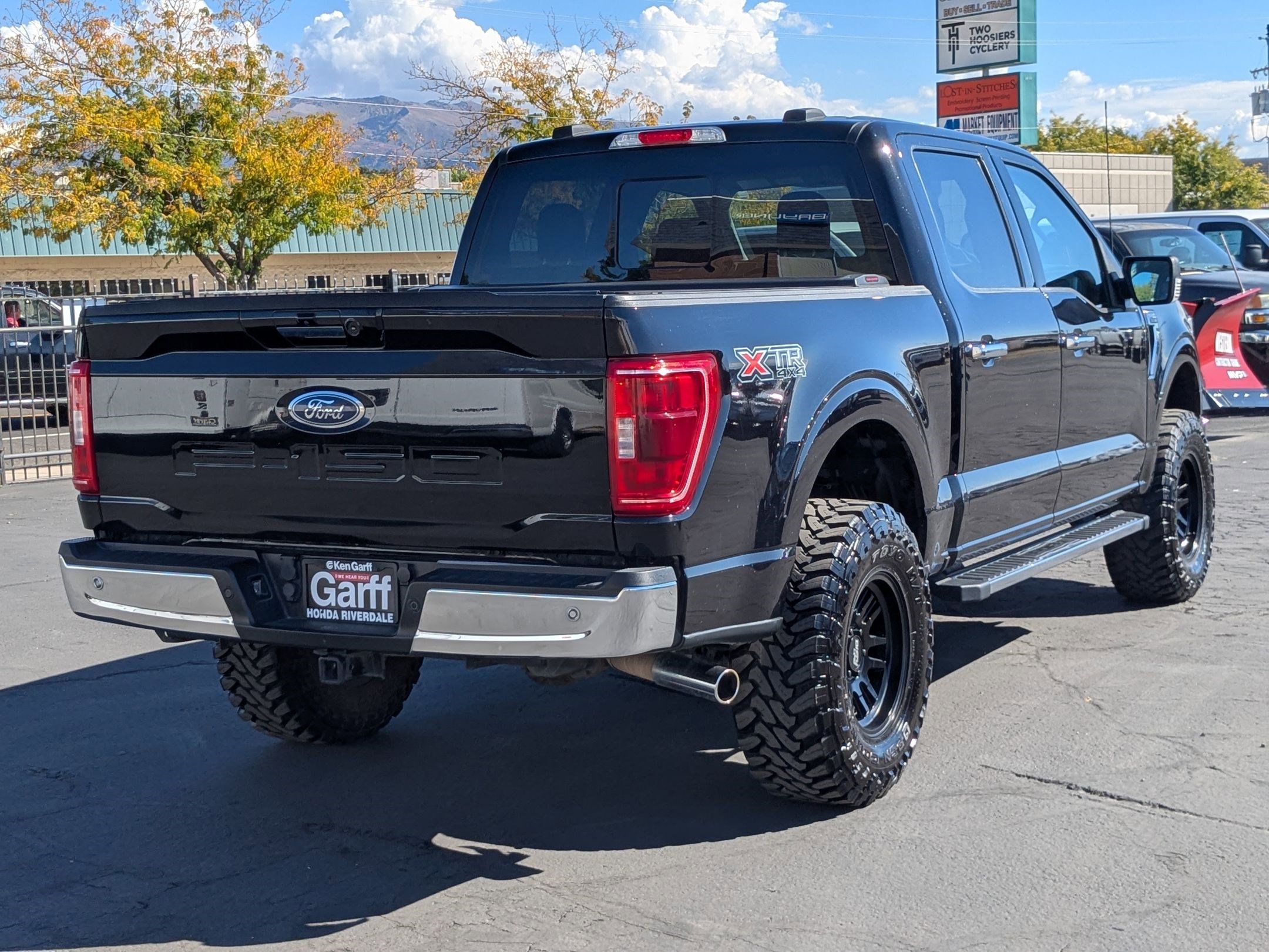2021 Ford F-150 XLT photo 3
