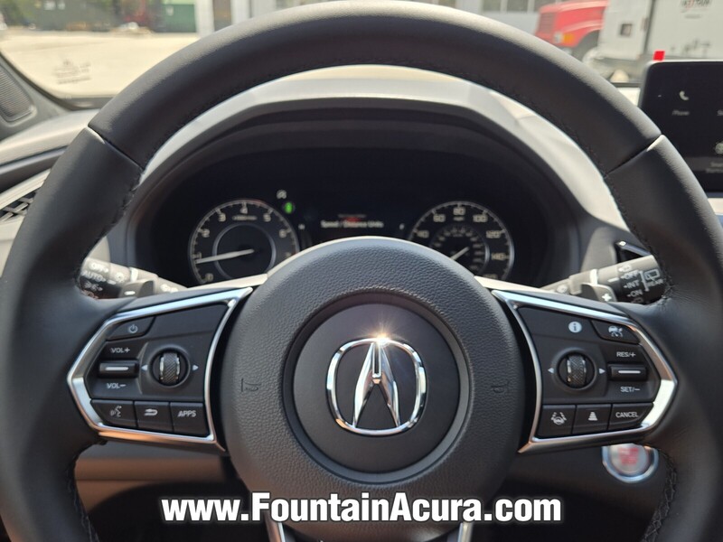 2025 Acura RDX Base photo 8
