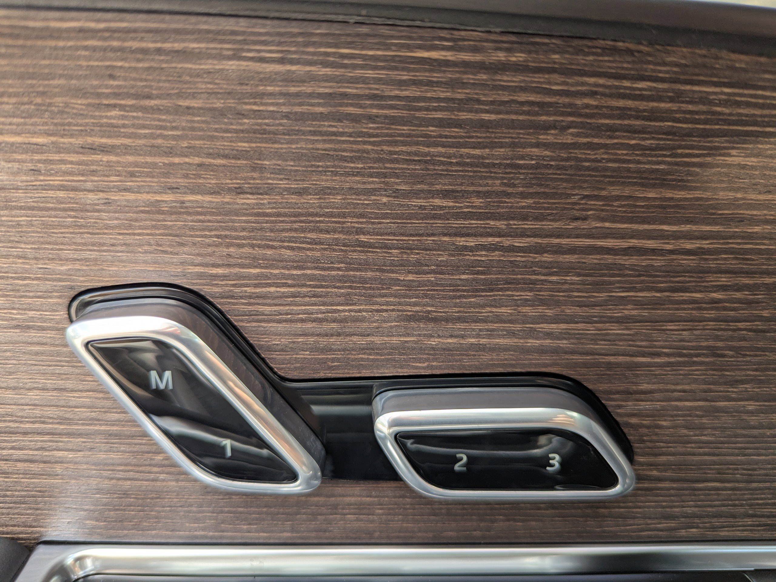 2025 Land Rover Range Rover SE photo 22