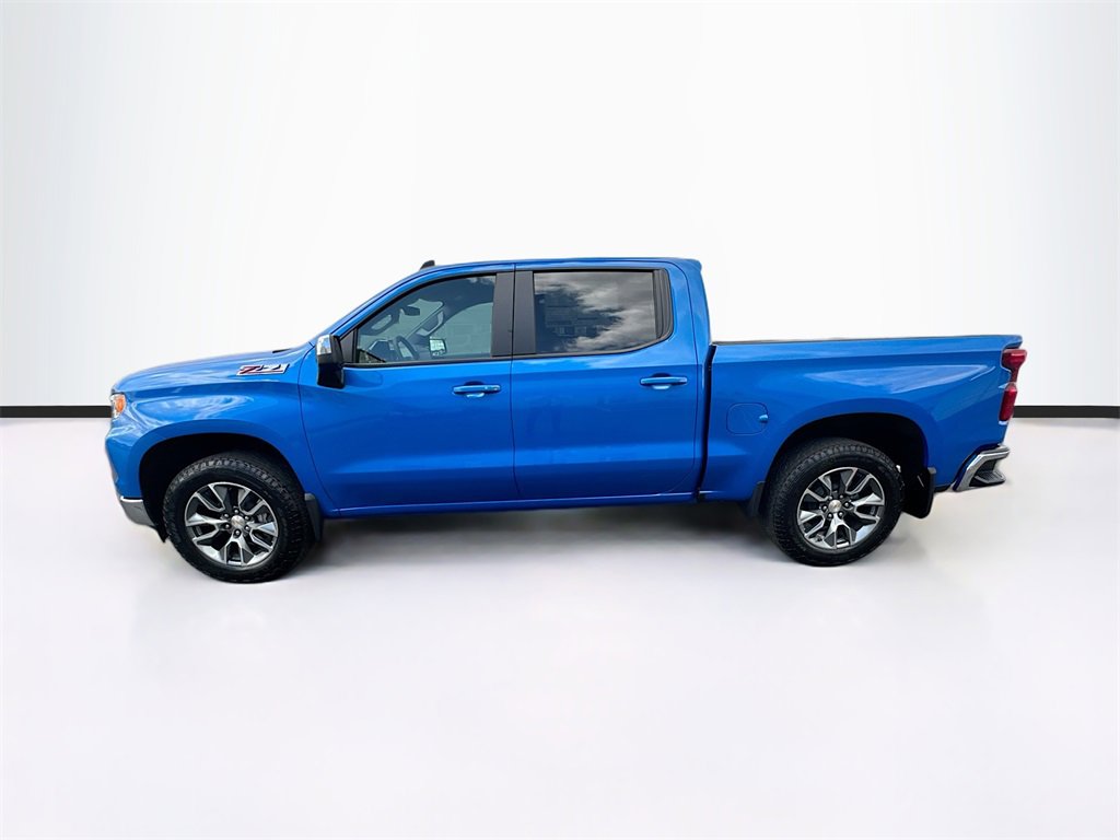 2026 Chevrolet Silverado 1500 LT photo 4