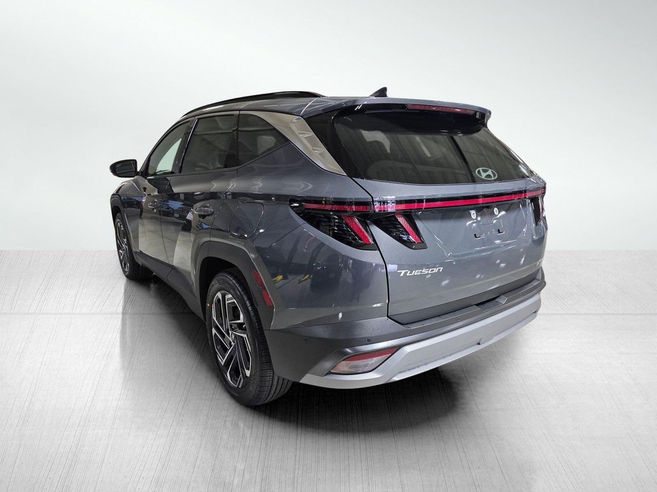 2026 Hyundai Tucson Limited photo 4