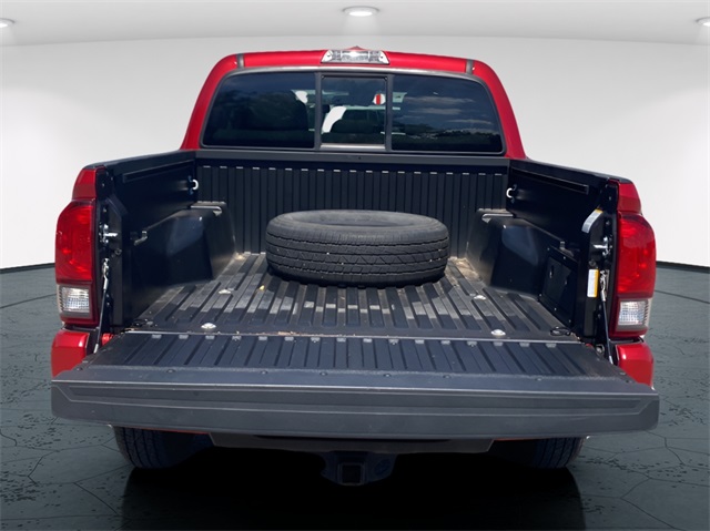 2023 Toyota Tacoma SR5 photo 13