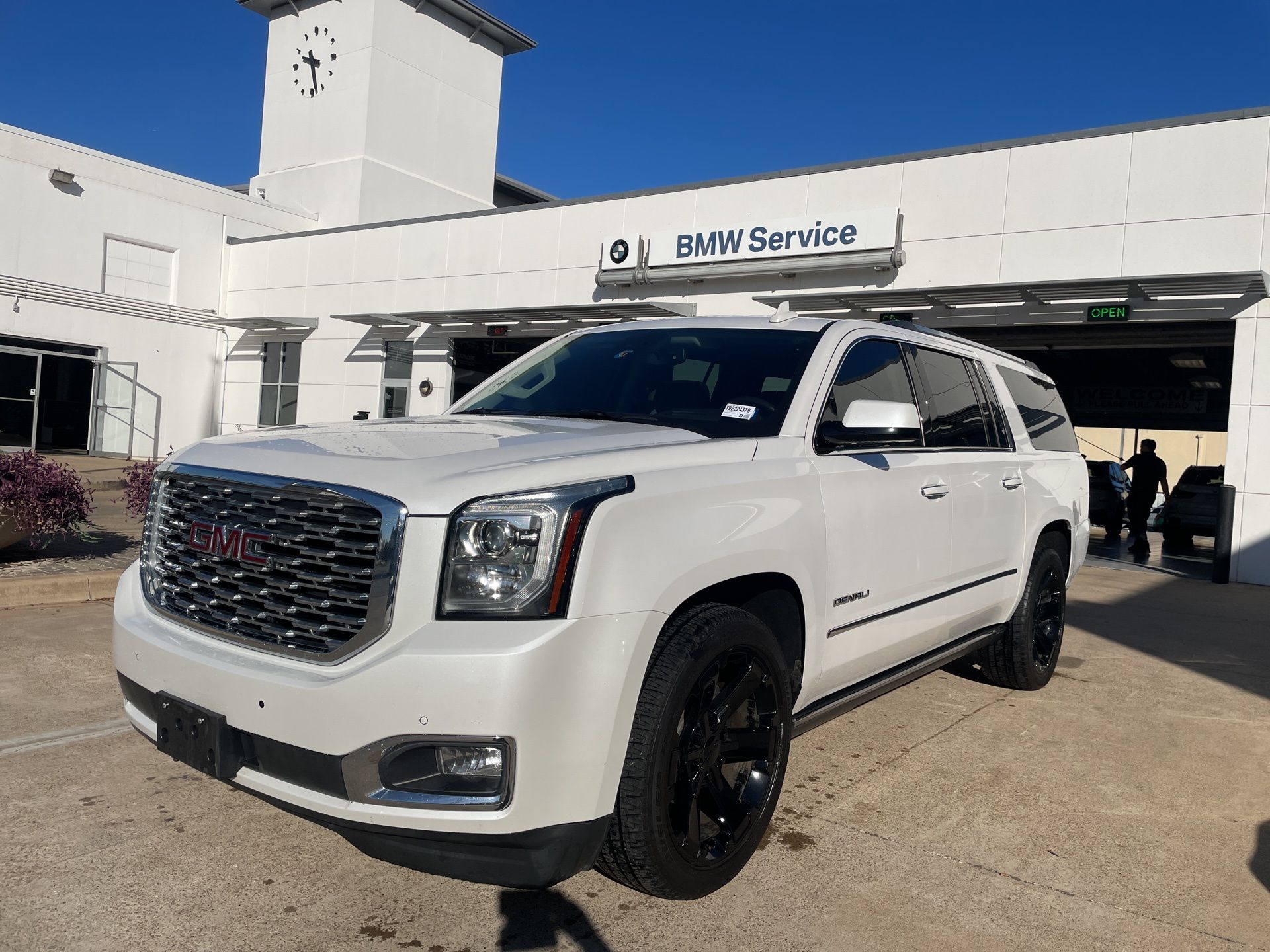 2020 GMC Yukon XL Denali's photo