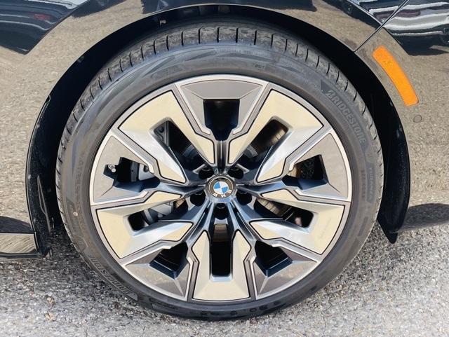2025 Bmw 750e 750e xDrive photo 12