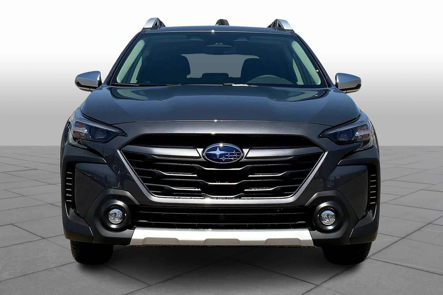 2025 Subaru Outback Touring XT photo 3