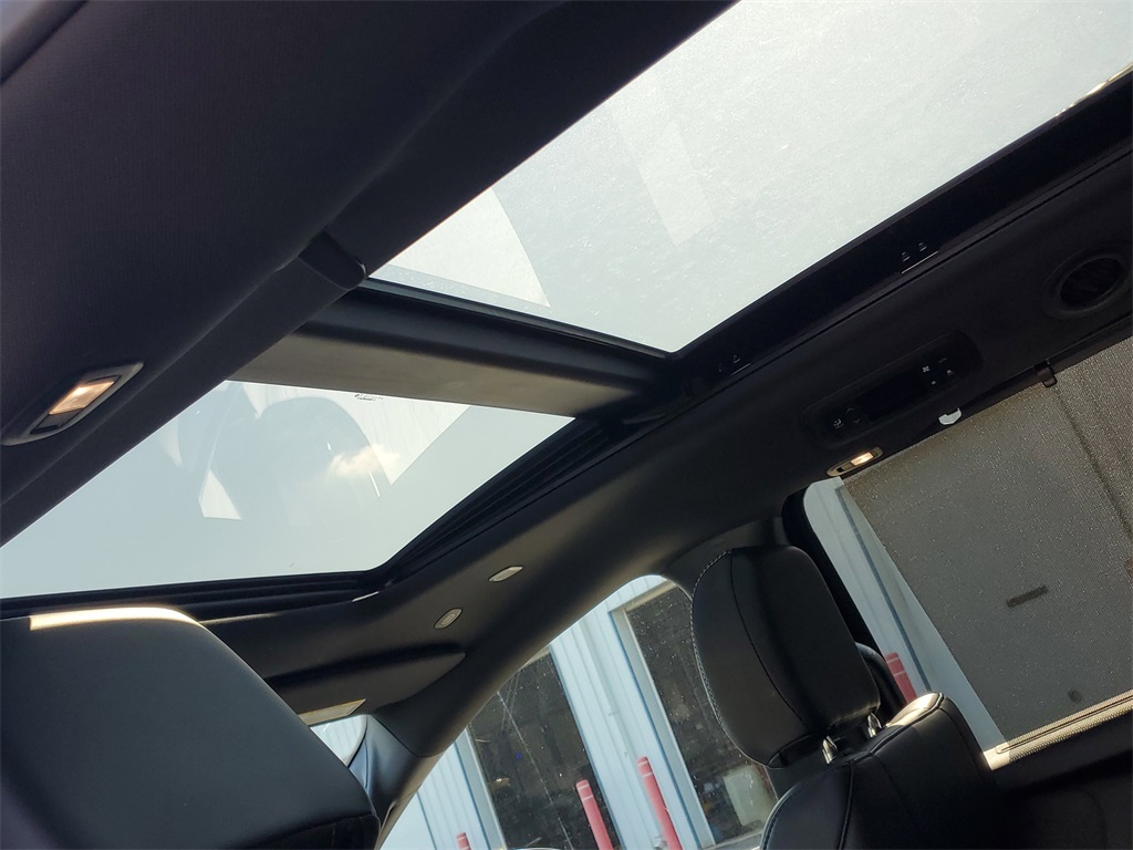 2025 Chrysler Pacifica photo 7