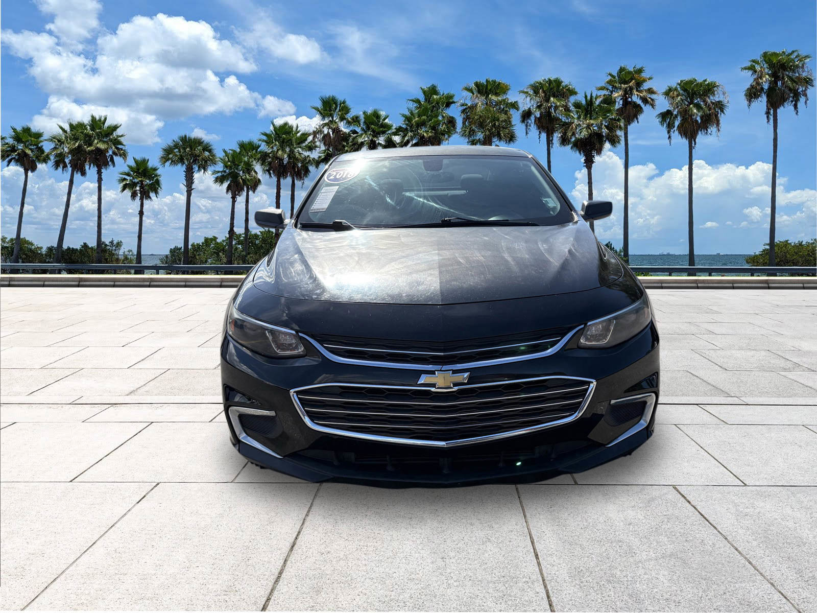 2018 Chevrolet Malibu LS photo 3