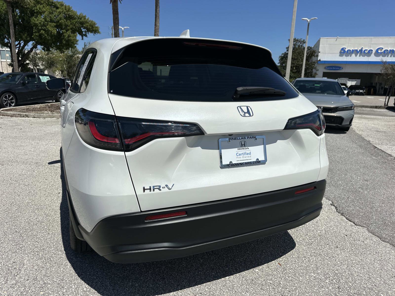 2023 Honda HR-V LX photo 7