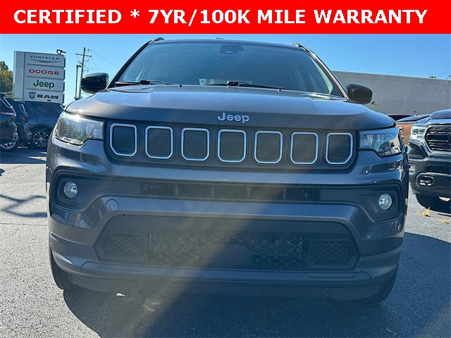 2022 Jeep Compass Latitude Lux Altitude photo 2