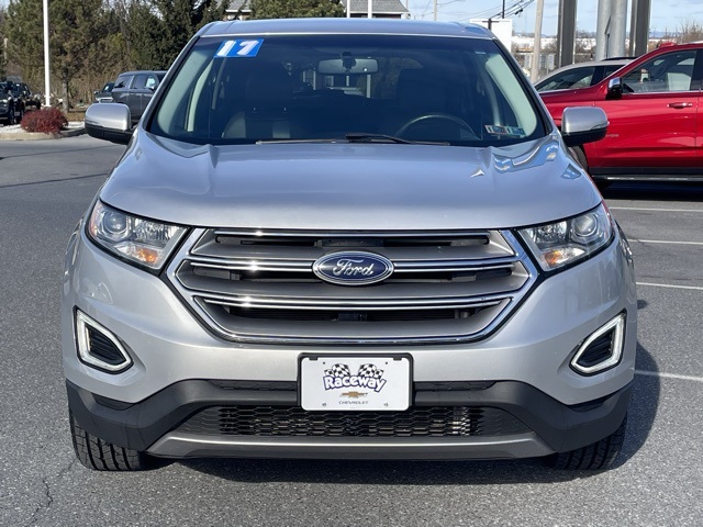 2017 Ford Edge SEL photo 2
