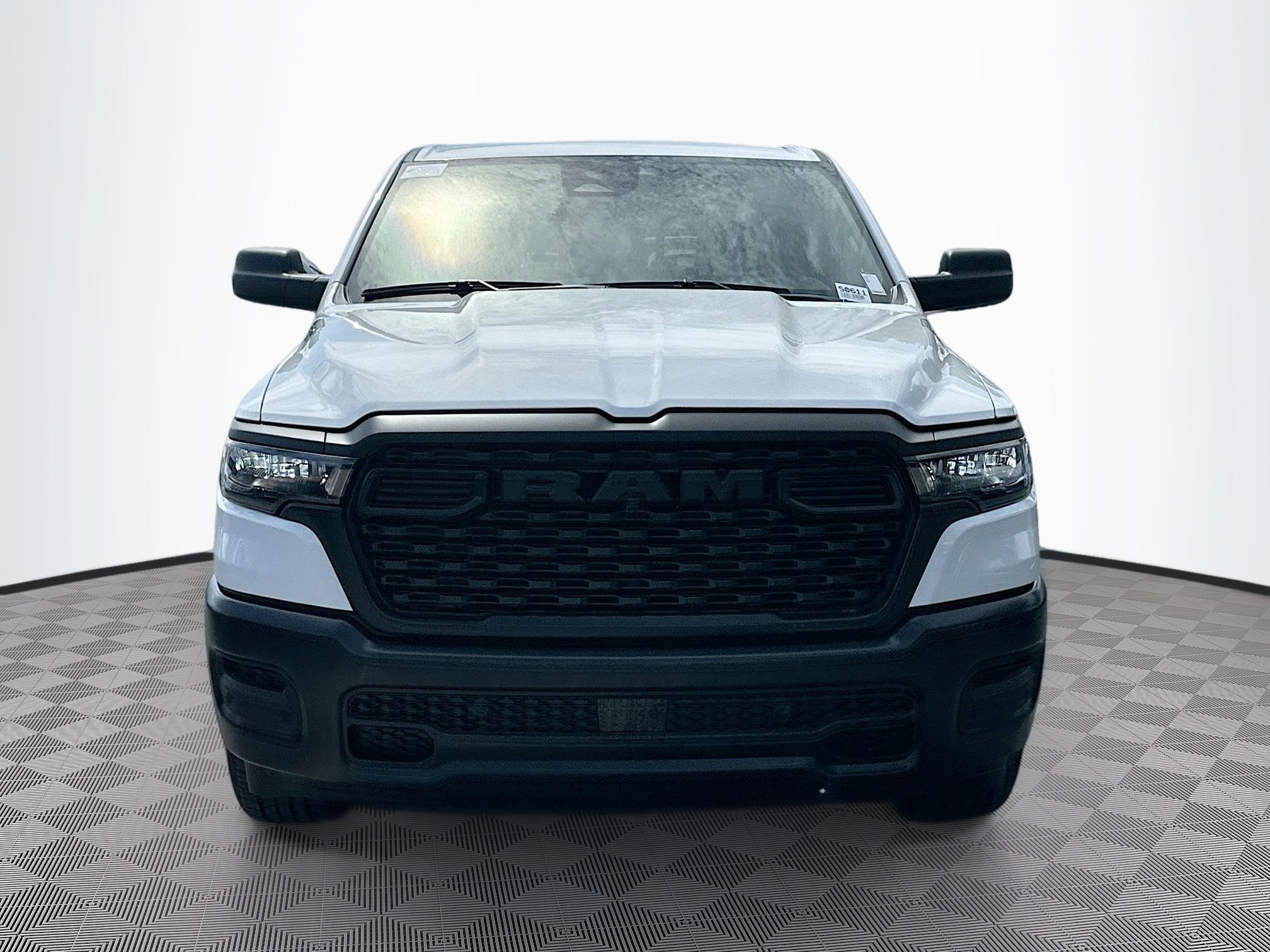 2025 Ram 1500 Tradesman photo 2