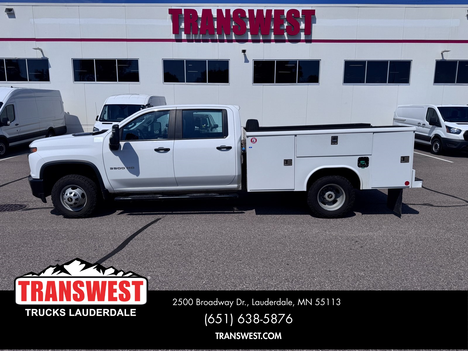 2023 Chevrolet Silverado 3500HD Work Truck photo 2