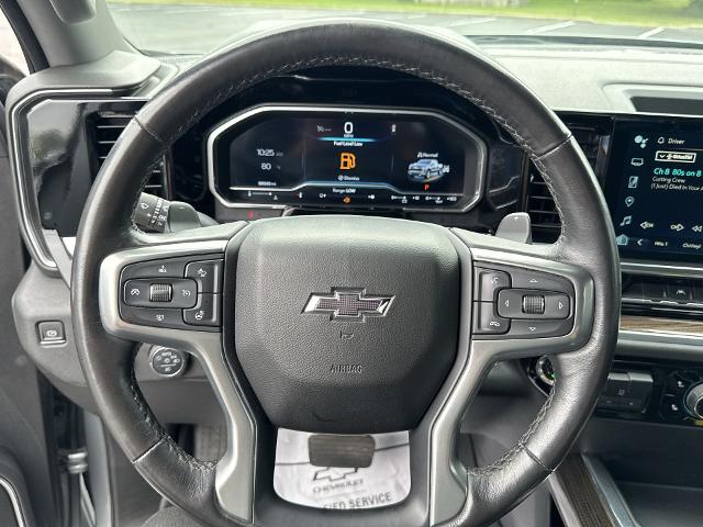 2023 Chevrolet Silverado 1500 RST photo 3