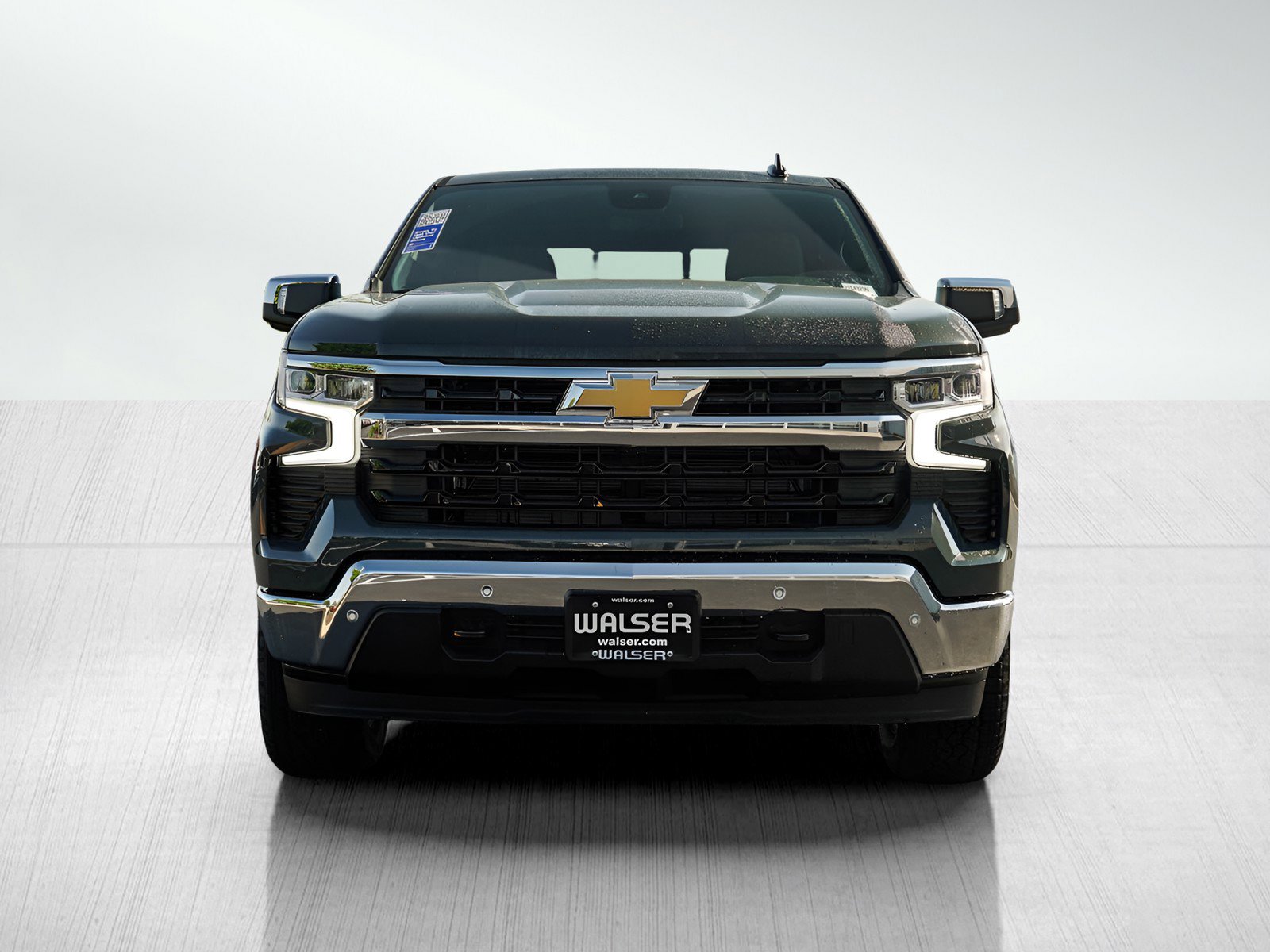 New 2025 Chevrolet Silverado 1500 LT Crew Cab in White Bear