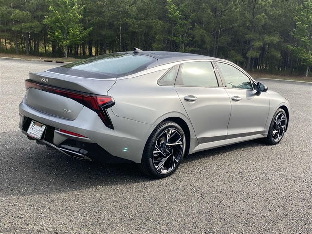 2025 Kia K5 GT-Line photo 3