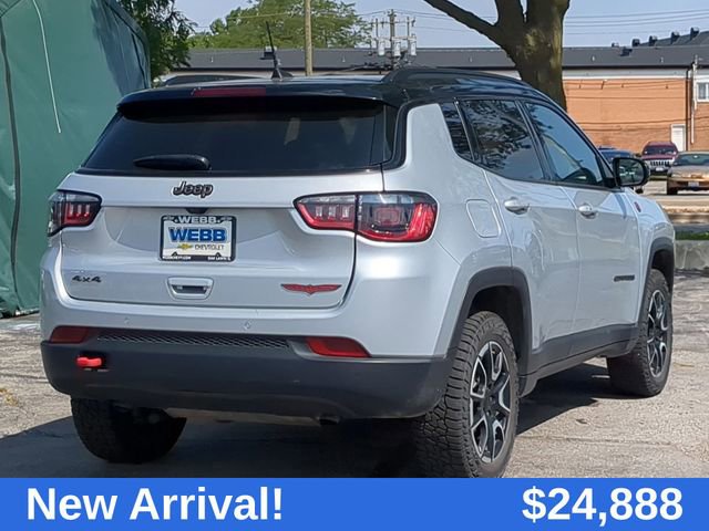 2024 Jeep Compass Trailhawk photo 9